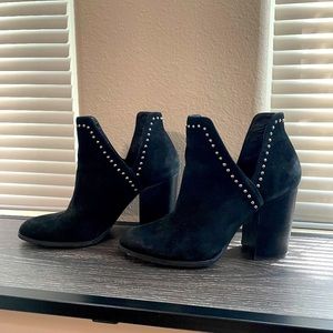 Steve Madden black studded booties